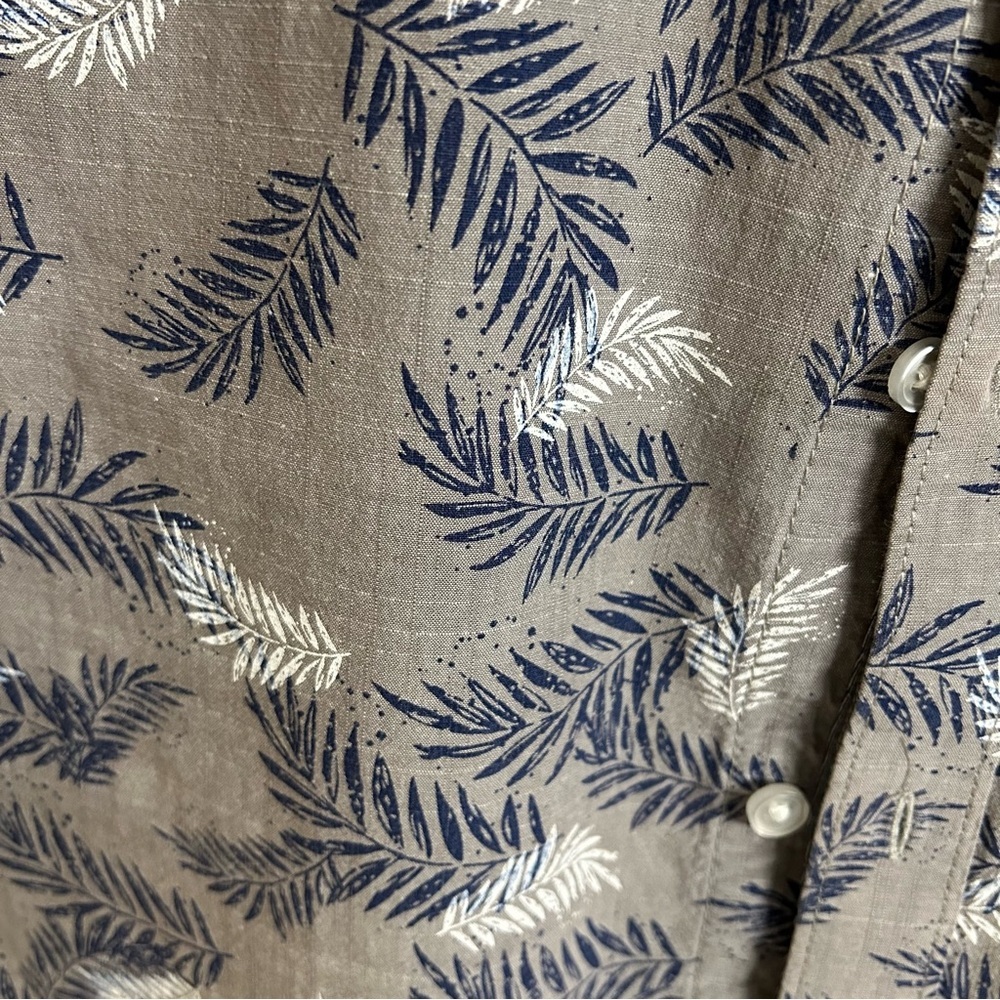 American Rag Mens Patterned Short Sleeve Shirt ,Size M - Picture 2 of 6